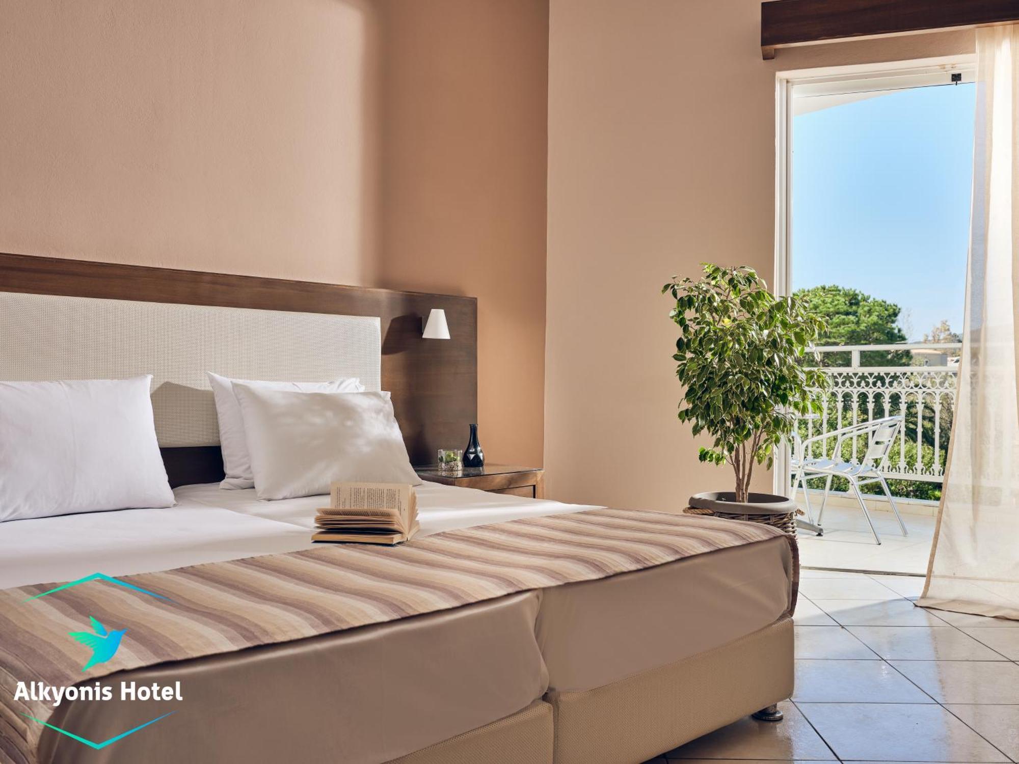 Alkyonis Hotel Laganas Ngoại thất bức ảnh